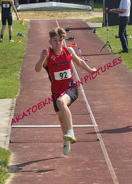 20230514ANCHAMPSSUNB0756A.JPG