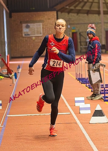 20250118ANINDFIELDB00202A.JPG