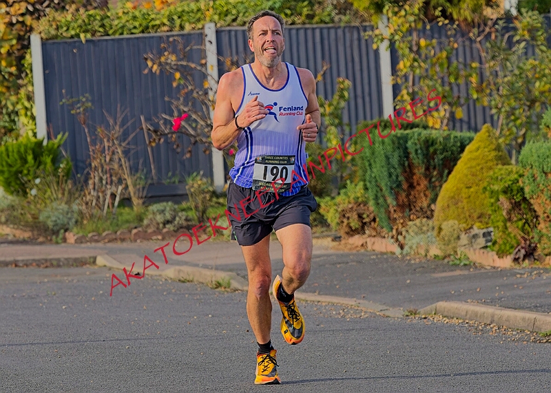 2025-11-09GM10KA00115A.JPG