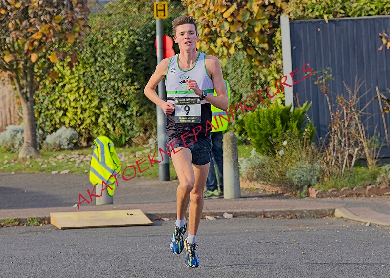 2025-11-09GM10KA00119A.JPG
