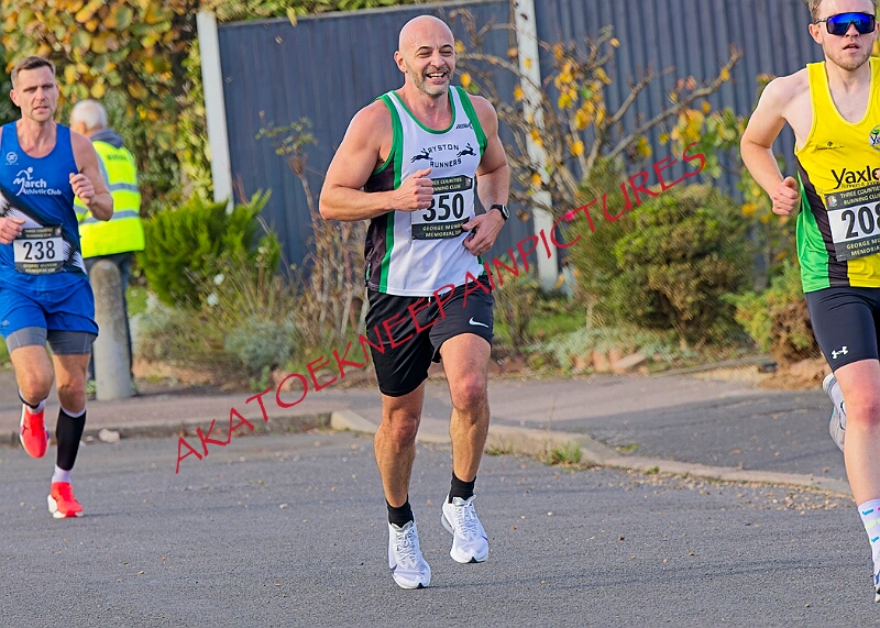 2025-11-09GM10KA00159A.JPG