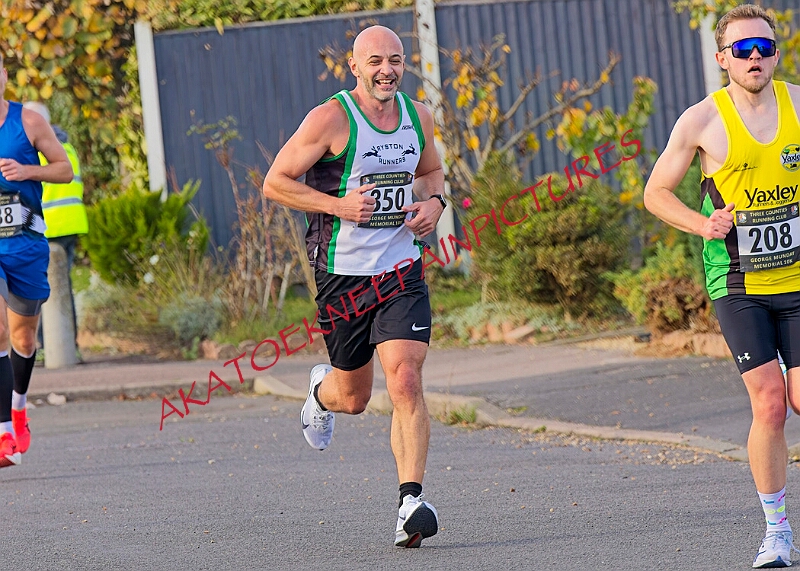 2025-11-09GM10KA00160A.JPG
