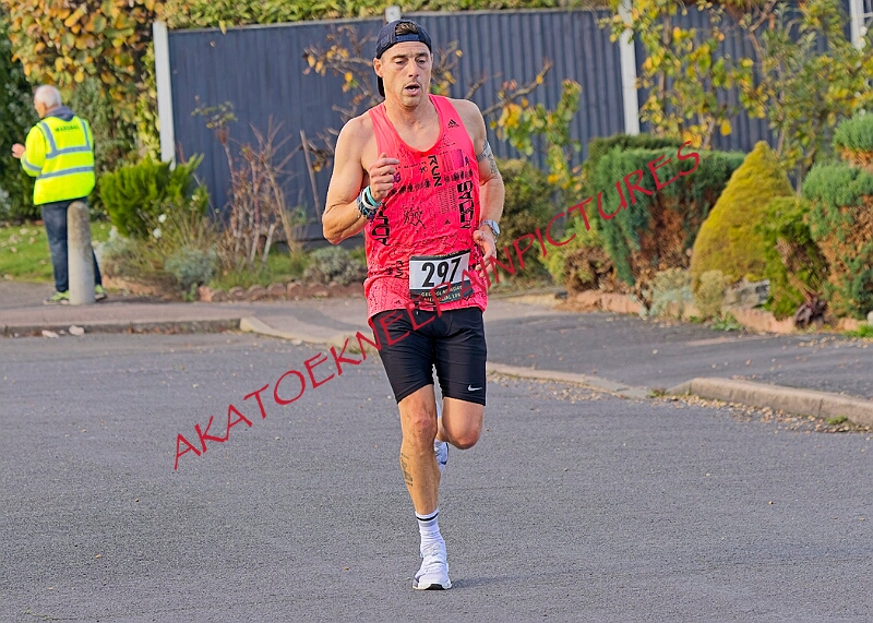 2025-11-09GM10KA00186A.JPG