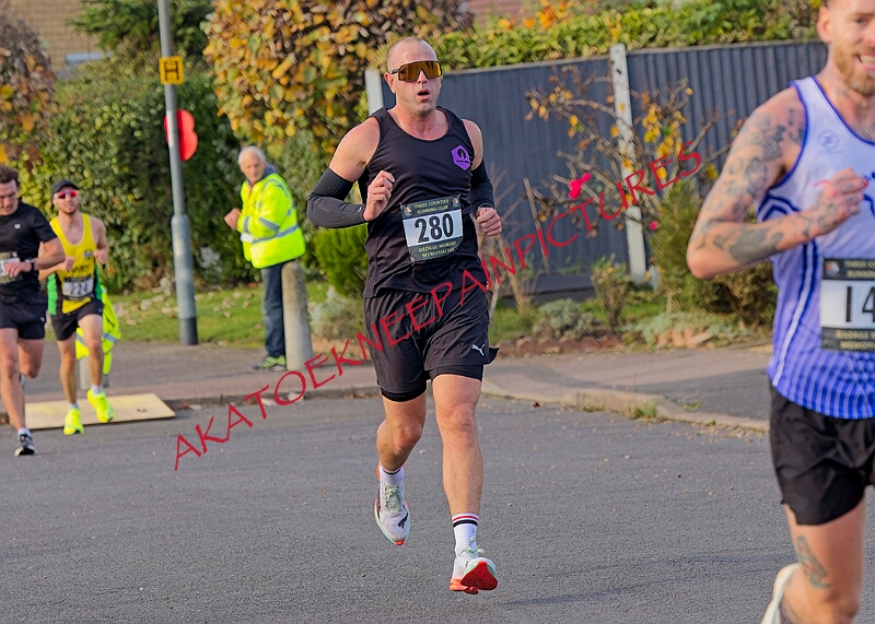2025-11-09GM10KA00216A.JPG