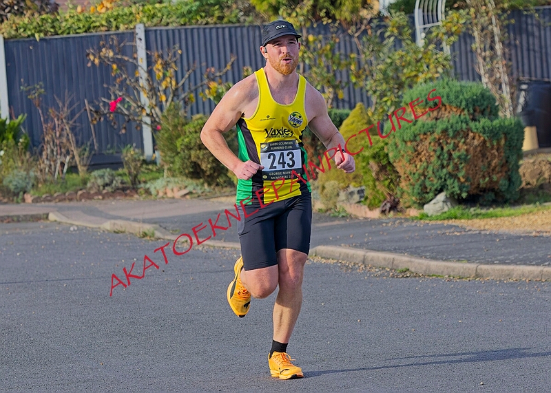 2025-11-09GM10KA00238A.JPG
