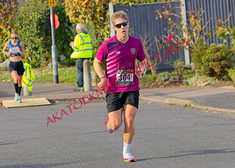 2025-11-09GM10KA00242A.JPG