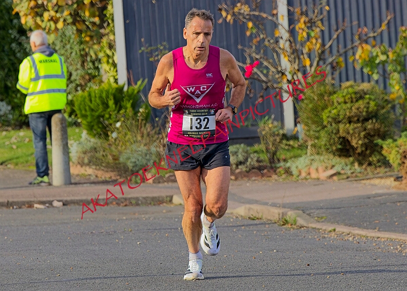 2025-11-09GM10KA00249A.JPG
