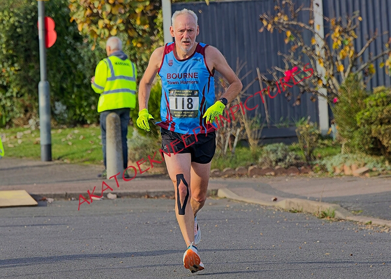 2025-11-09GM10KA00312A.JPG