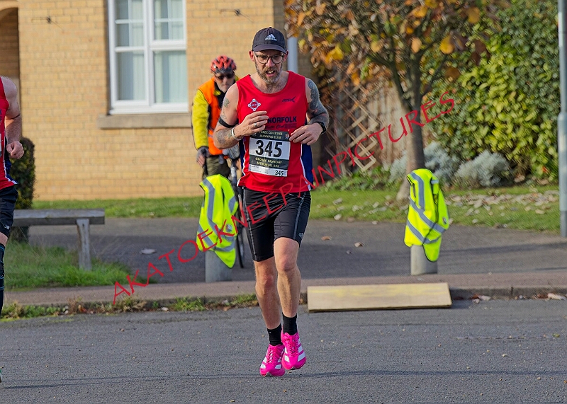 2025-11-09GM10KA00324A.JPG