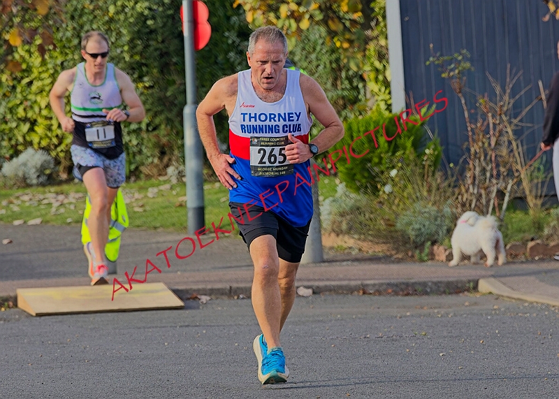 2025-11-09GM10KA00382A.JPG