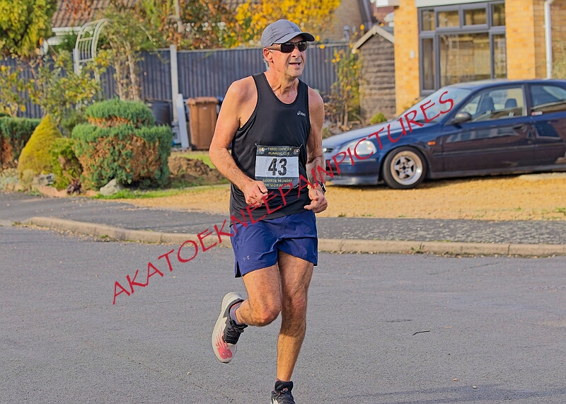 2025-11-09GM10KA00427A.JPG