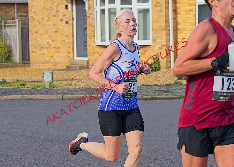 2025-11-09GM10KA00434A.JPG