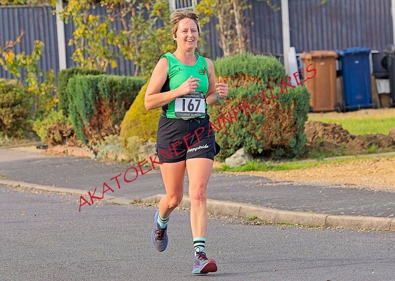2025-11-09GM10KA00594A.JPG