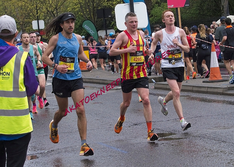 20230423LONDONMARATHON0628A.JPG