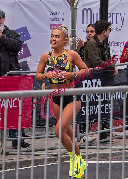 240421LONDONMARAA00191A.JPG