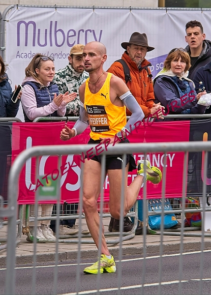 240421LONDONMARAA00268A.JPG