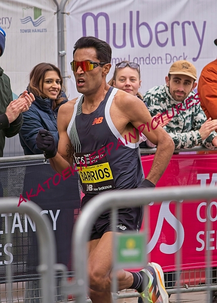 240421LONDONMARAA00280A.JPG