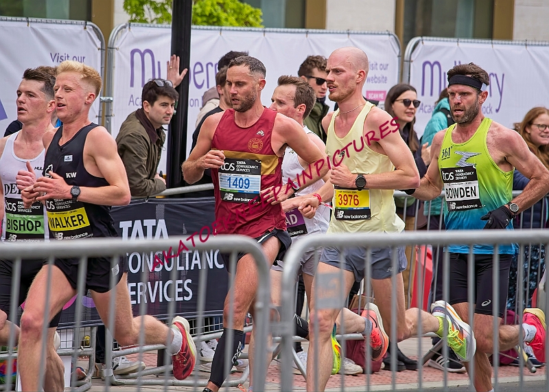 240421LONDONMARAA00308A.JPG