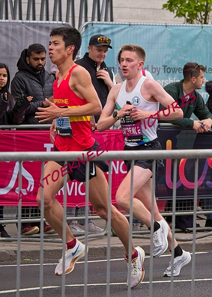 240421LONDONMARAA00315A.JPG