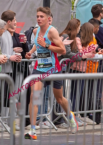 240421LONDONMARAA00476A.JPG