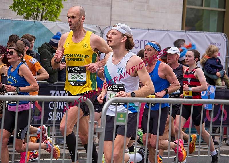 240421LONDONMARBB00175A.JPG