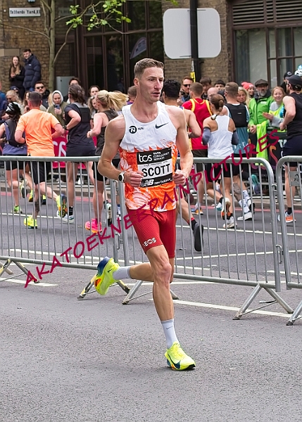 240421LONDONMARBB00259A.JPG