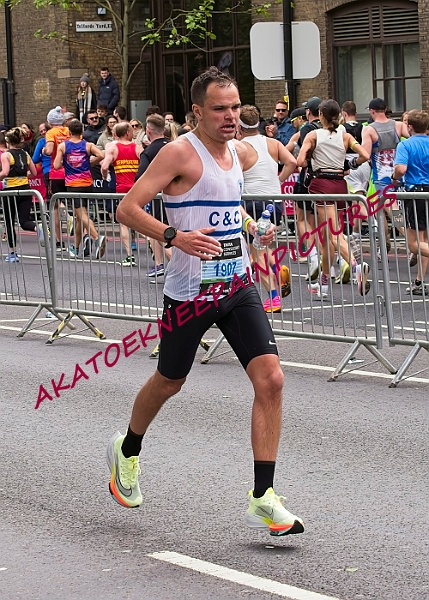 240421LONDONMARBB00295A.JPG