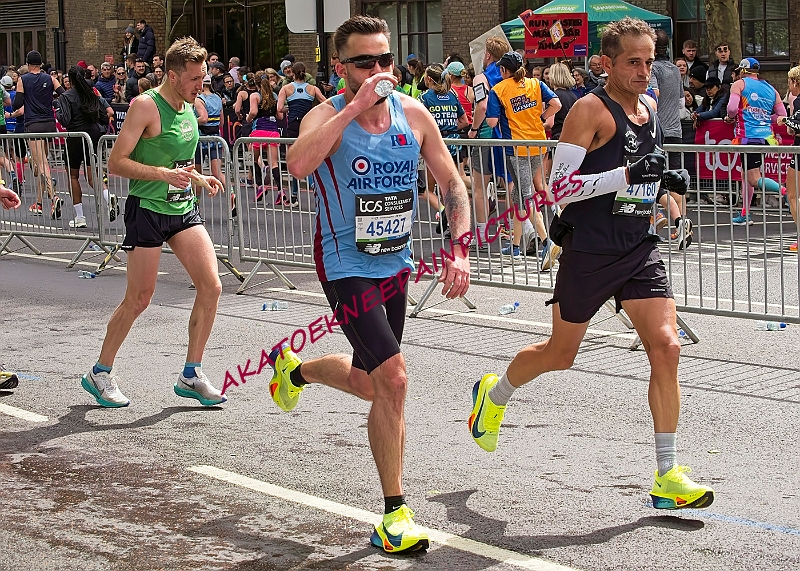 240421LONDONMARBB00452A.JPG