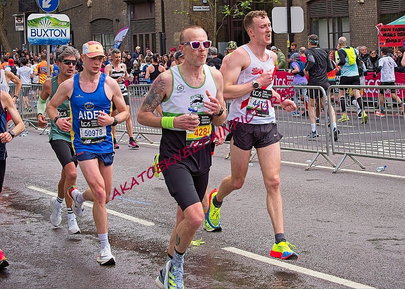 240421LONDONMARBB00485A.JPG