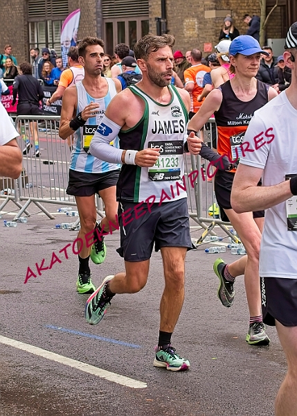240421LONDONMARBB00569A.JPG
