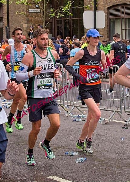240421LONDONMARBB00576A.JPG