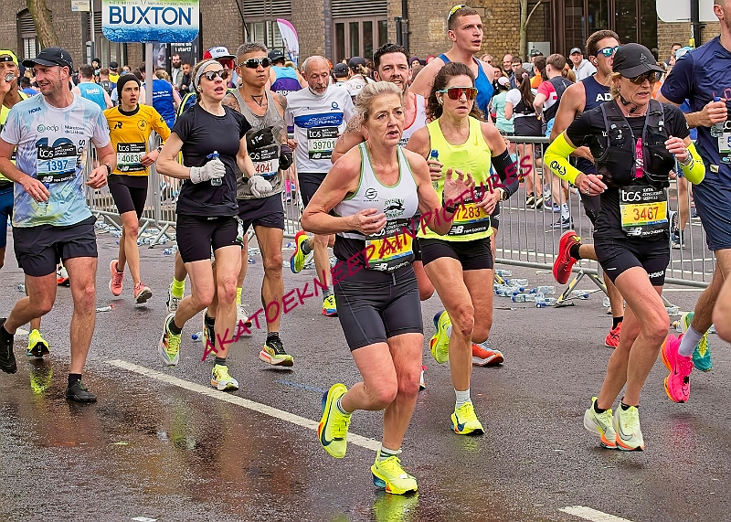 240421LONDONMARBB00583A.JPG