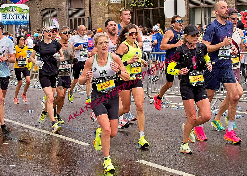 240421LONDONMARBB00587A.JPG