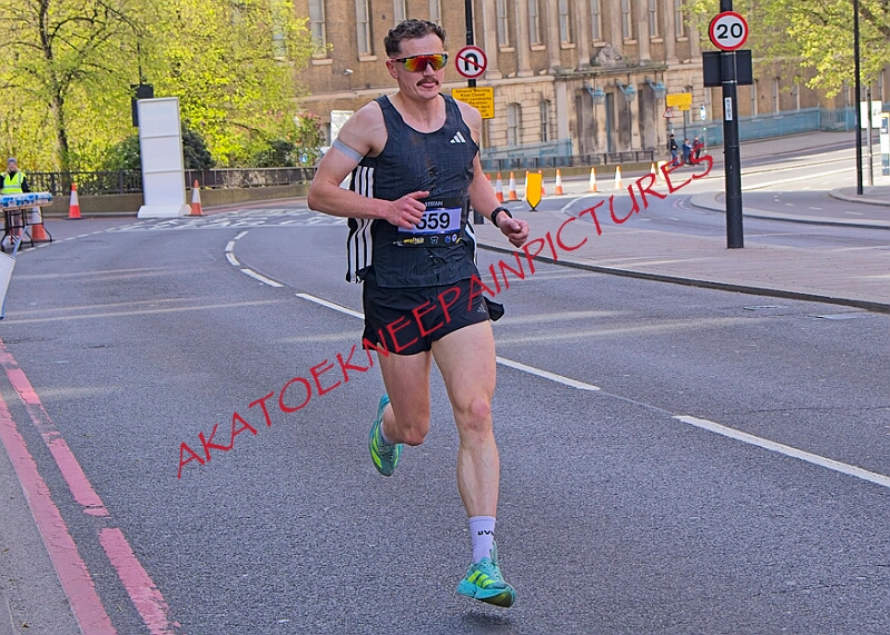 20260412 LONDLMHALF00008A.JPG
