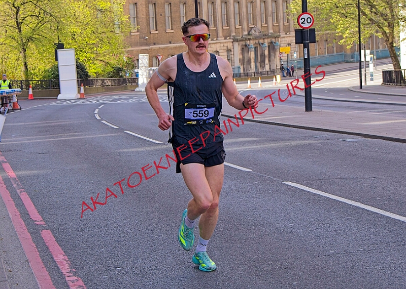 20260412 LONDLMHALF00010A.JPG
