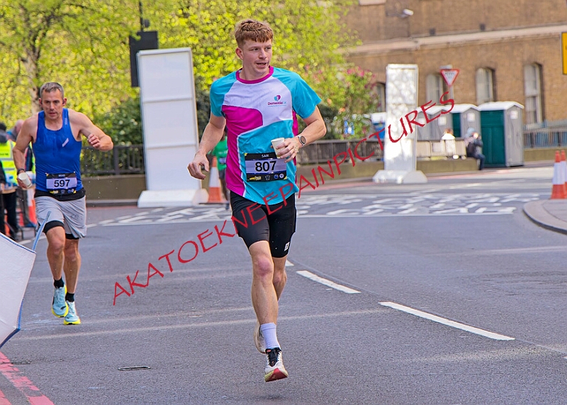 20260412 LONDLMHALF00025A.JPG