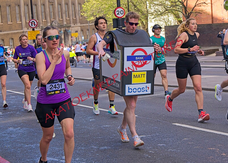 20260412 LONDLMHALF00074A.JPG