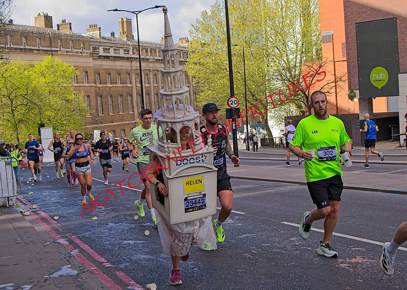 20260412 LONDLMHALF00079A.JPG