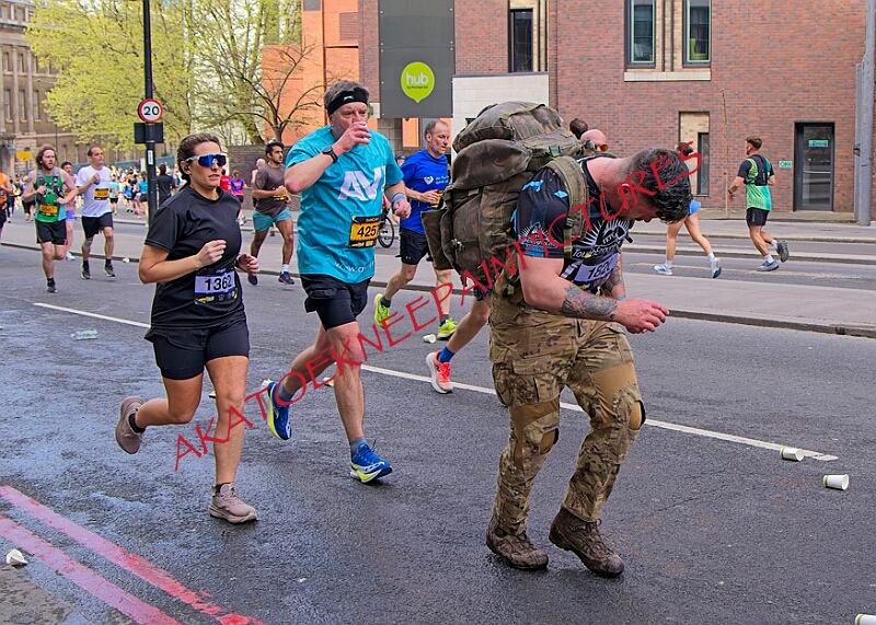20260412 LONDLMHALF00147A.JPG