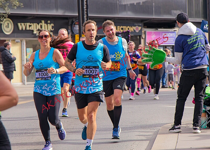 20260412 LONDLMHALF00196A.JPG