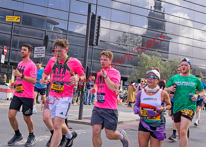 20260412 LONDLMHALF00202A.JPG