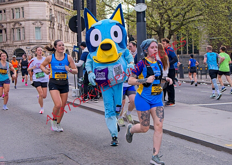 20260412 LONDLMHALF00238A.JPG
