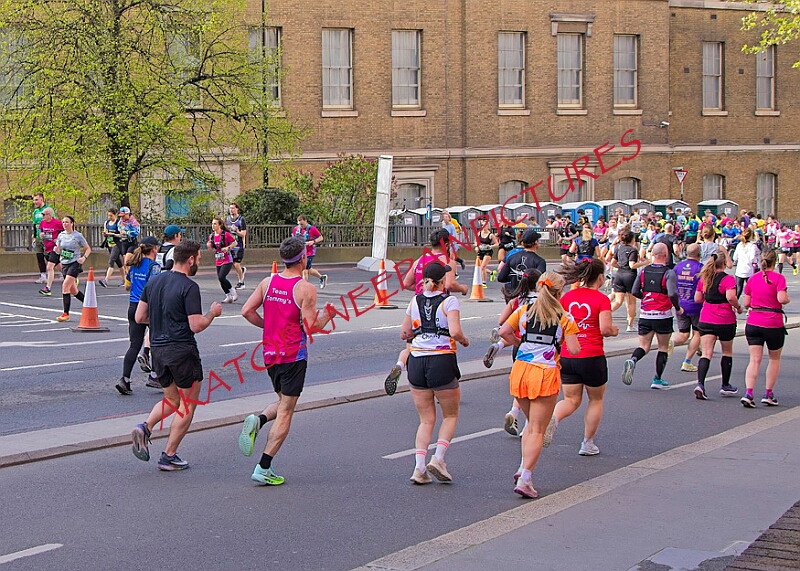 20260412 LONDLMHALF00283A.JPG
