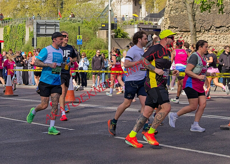 20260412 LONDLMHALF00315A.JPG