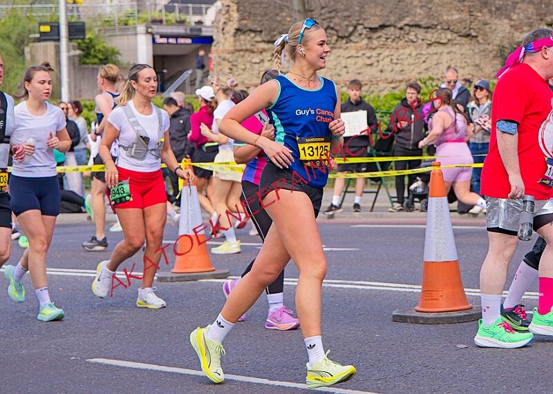 20260412 LONDLMHALF00388A.JPG