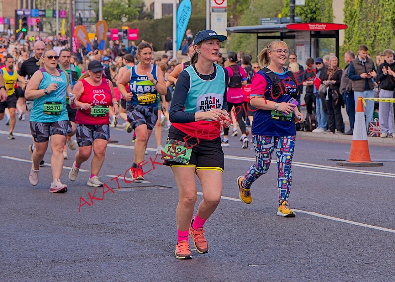 20260412 LONDLMHALF00395A.JPG