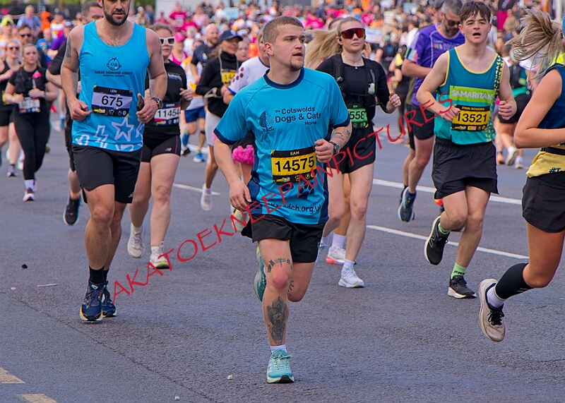 20260412 LONDLMHALF00409A.JPG