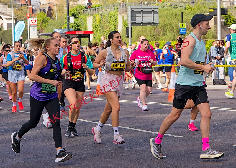 20260412 LONDLMHALF00435A.JPG