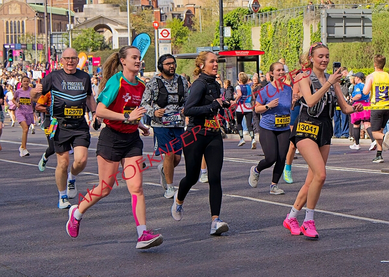 20260412 LONDLMHALF00448A.JPG