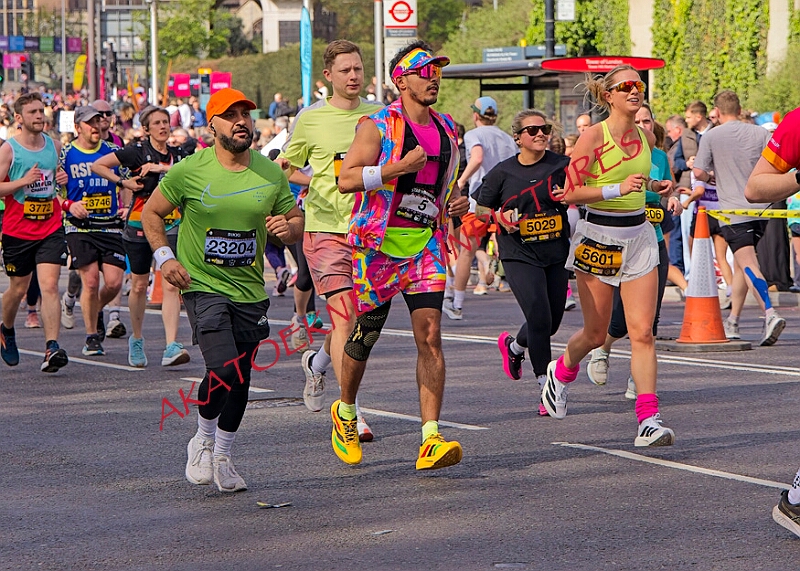 20260412 LONDLMHALF00495A.JPG